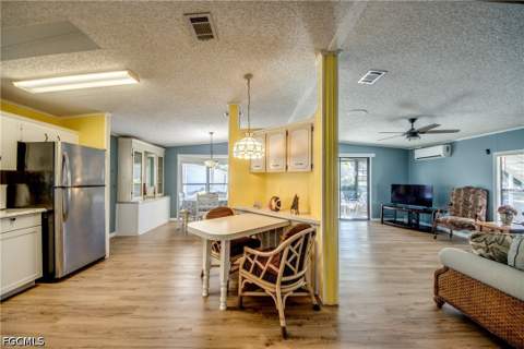 7205 Drum Dr, St James City FL - photo 10 of 38