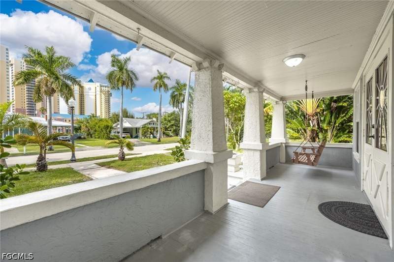 4 bedroom SingleFamilyResidence at 2760 Rhode Island Ave, Dean Park, Fort Myers — photo 4