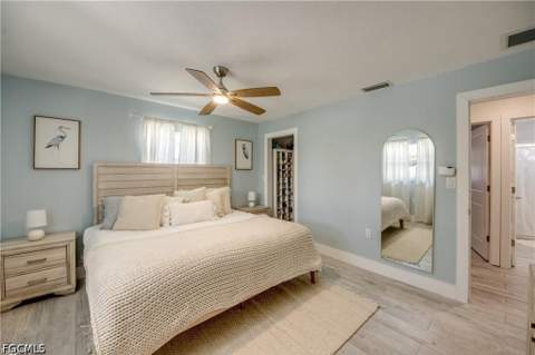 355 Donora Blvd, Fort Myers Beach FL - photo 16 of 31