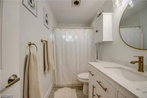 355 Donora Blvd, Fort Myers Beach FL - photo 18 of 31