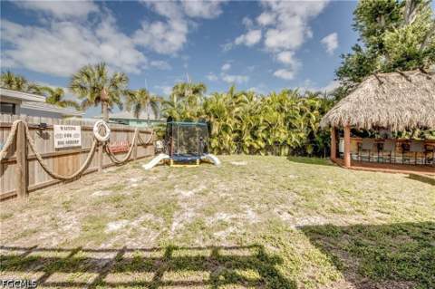 355 Donora Blvd, Fort Myers Beach FL - photo 23 of 31