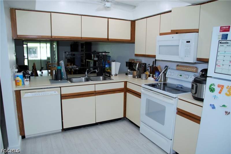 2 bedroom Condominium at 3734 SW 8th Ct 102, Patio Villas Of Cape Coral, Cape Coral — photo 5
