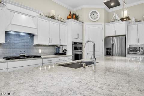 14325 Shores Ct, Estero FL - photo 14 of 51
