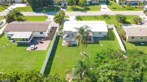 843 Lake McGregor Dr, Fort Myers FL - photo 14 of 23