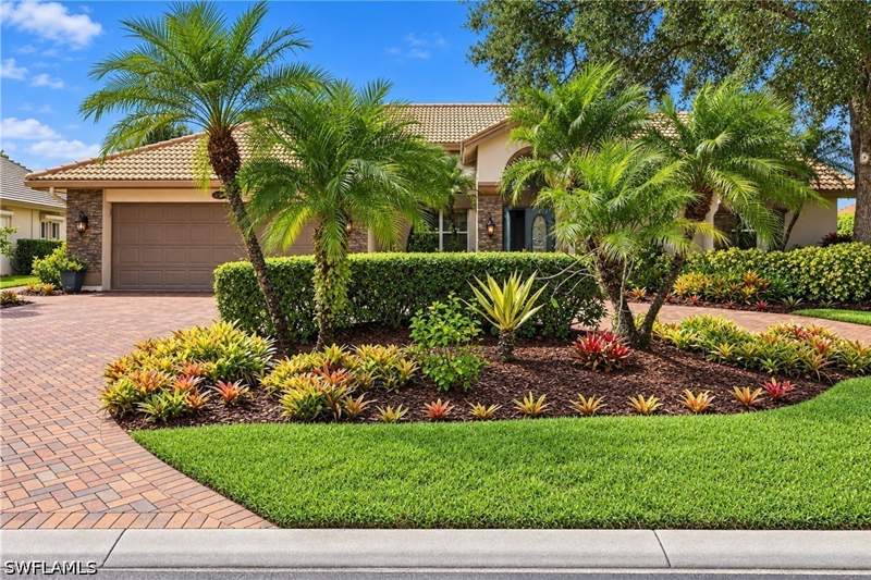 4 bedroom SingleFamilyResidence at 4348 Mourning Dove Dr, Longshore Lake, Naples — photo 3