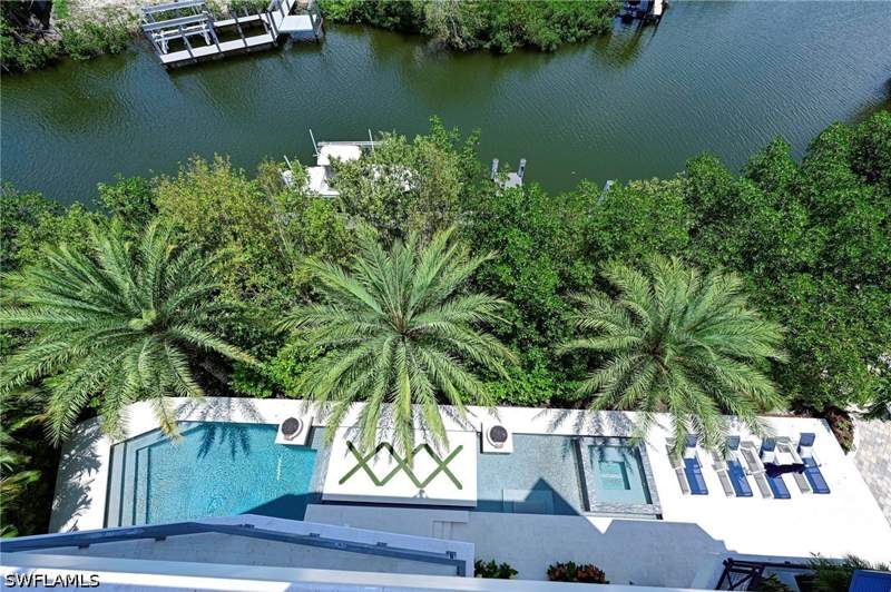 4 bedroom SingleFamilyResidence at 191 Bayfront Dr, Bayfront Gardens, Bonita Springs — photo 3