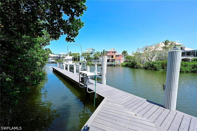 4 bedroom SingleFamilyResidence at 191 Bayfront Dr, Bayfront Gardens, Bonita Springs — photo 4