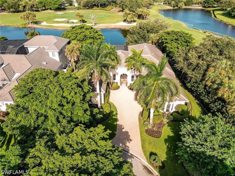 4 bedroom SingleFamilyResidence at 22000 Shallowater Ln, Oakbrook, Estero — photo 3