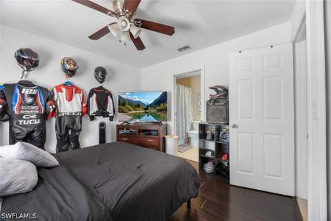 441 3rd St SW, Naples FL - photo 9 of 26