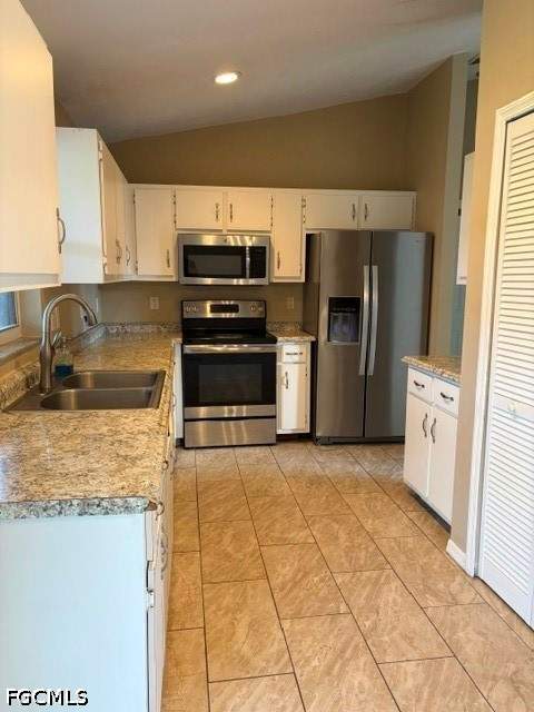 2300 SW 19th Pl, Cape Coral FL - photo 6 of 16
