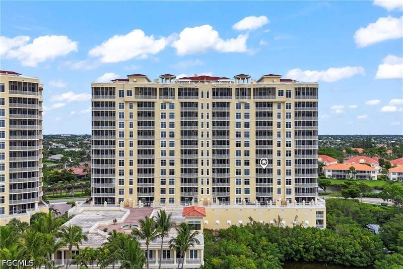3 bedroom Condominium at 6021 Silver King Blvd 302, Tarpon Landings, Cape Coral — photo 4