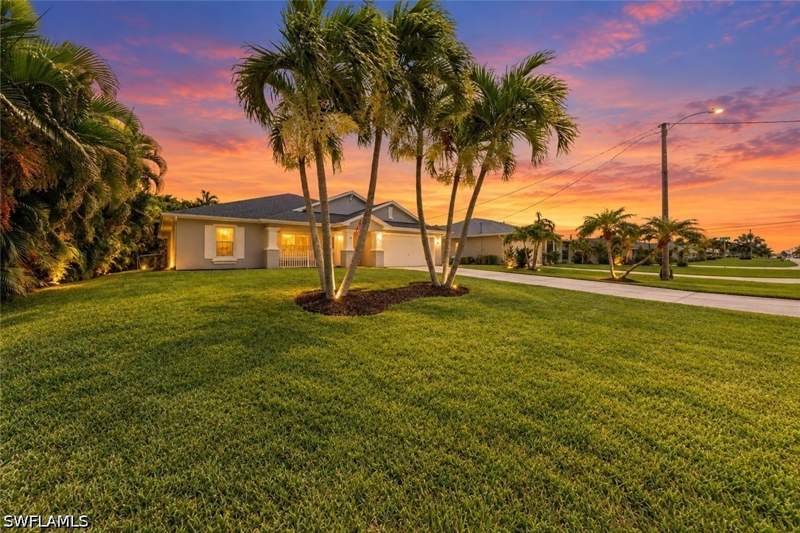 3 bedroom SingleFamilyResidence at 2633 SW 32nd St, Cape Coral, Cape Coral — photo 2