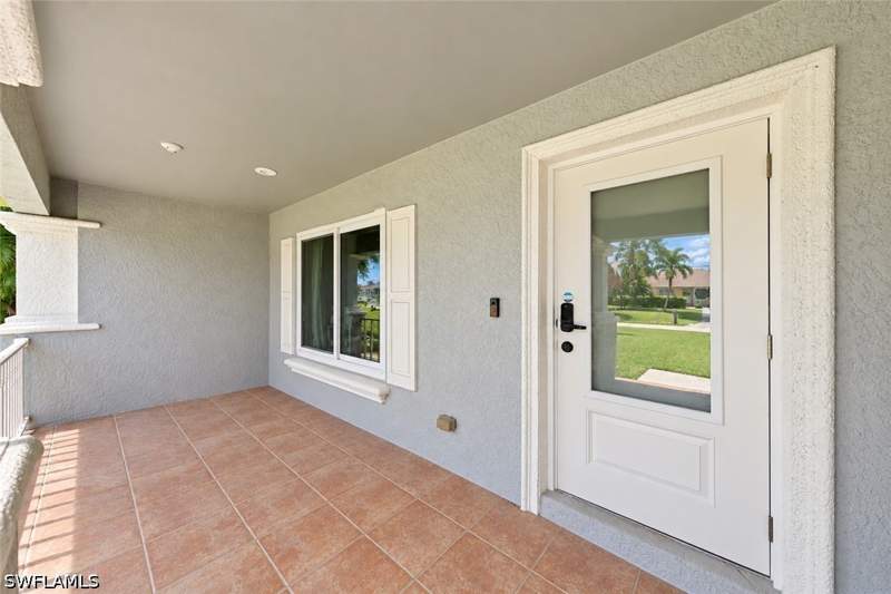 3 bedroom SingleFamilyResidence at 2633 SW 32nd St, Cape Coral, Cape Coral — photo 4