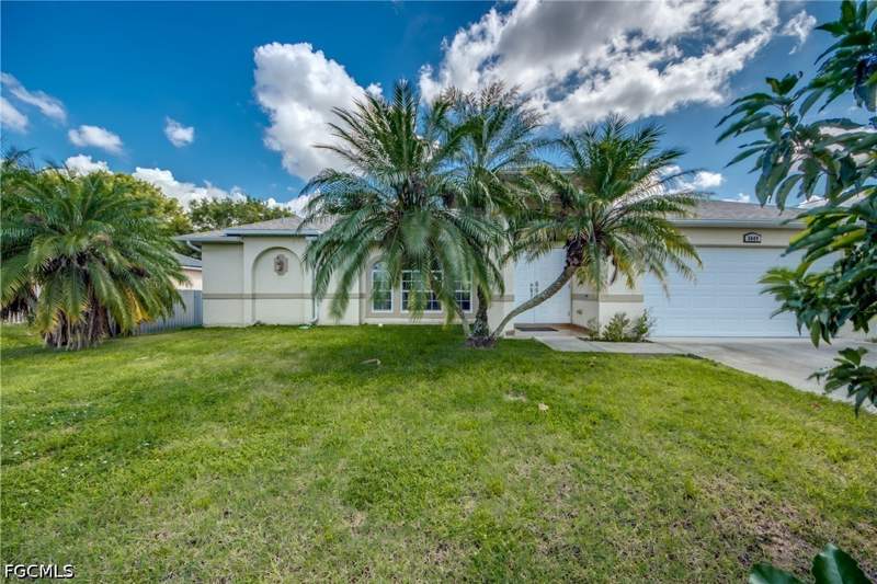 3 bedroom SingleFamilyResidence at 3449 NE 11th Ave, Cape Coral, Cape Coral — photo 3