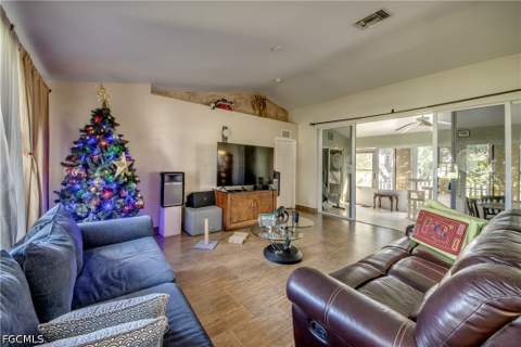 3449 NE 11th Ave, Cape Coral FL - photo 6 of 57