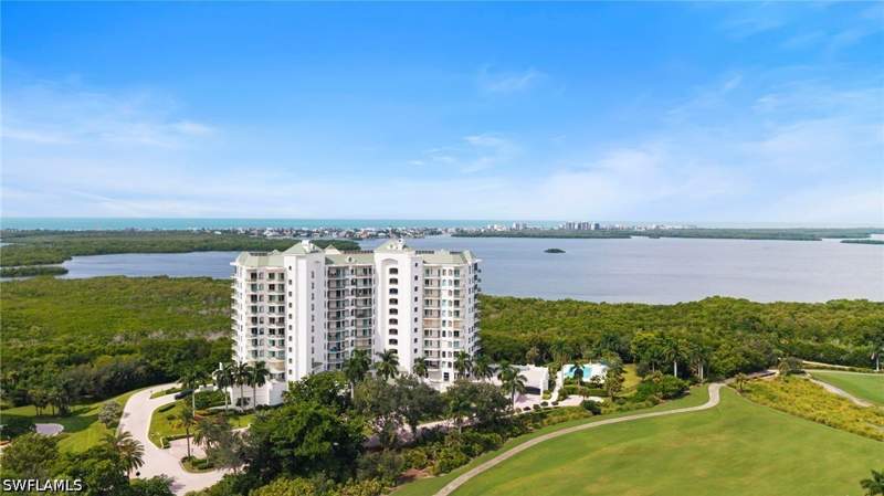 3 bedroom Condominium at 4811 Island Pond Ct 801, Bayview At Bonita Bay, Bonita Springs — photo 2