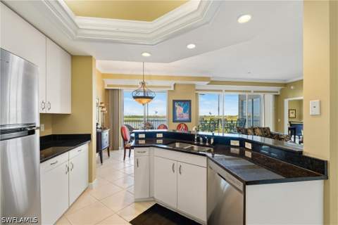 133 Vintage Bay Dr 29, Marco Island FL - photo 11 of 39
