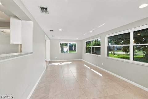 1814 Cornwallis Pkwy, Cape Coral FL - photo 7 of 15