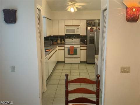 13262 Radcliffe Dr, Fort Myers FL - photo 9 of 25