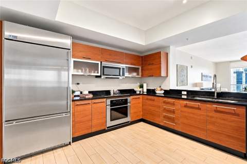 3000 Oasis Grand Blvd 1401, Fort Myers FL - photo 11 of 46