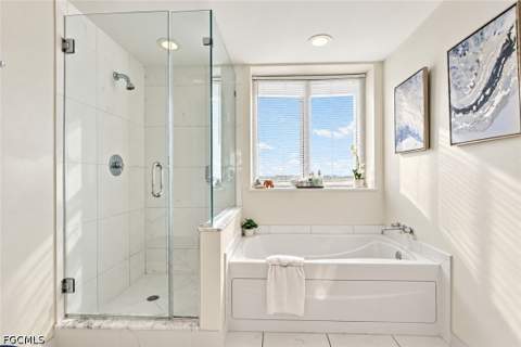 3000 Oasis Grand Blvd 1401, Fort Myers FL - photo 17 of 46