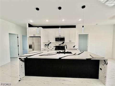 600 E 7th St, Lehigh Acres FL - photo 11 of 43
