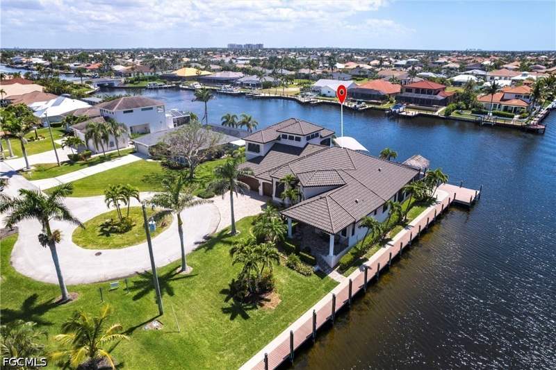 4 bedroom SingleFamilyResidence at 2832 SW 45th St, Cape Coral, Cape Coral — photo 2