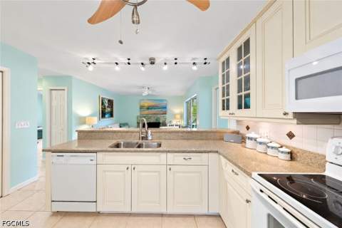 1435 Claret Ct, Fort Myers FL - photo 12 of 35