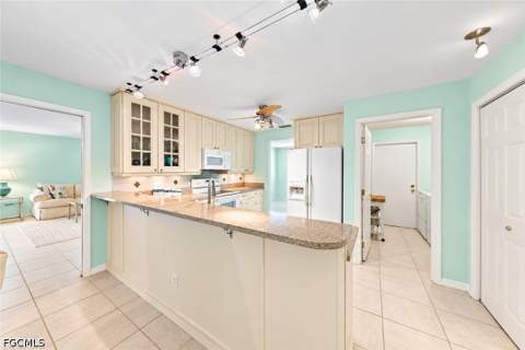 1435 Claret Ct, Fort Myers FL - photo 14 of 35