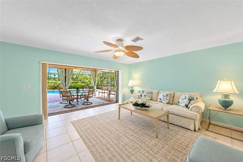 3 bedroom SingleFamilyResidence at 1435 Claret Ct, Whiskey Creek, Fort Myers — photo 4