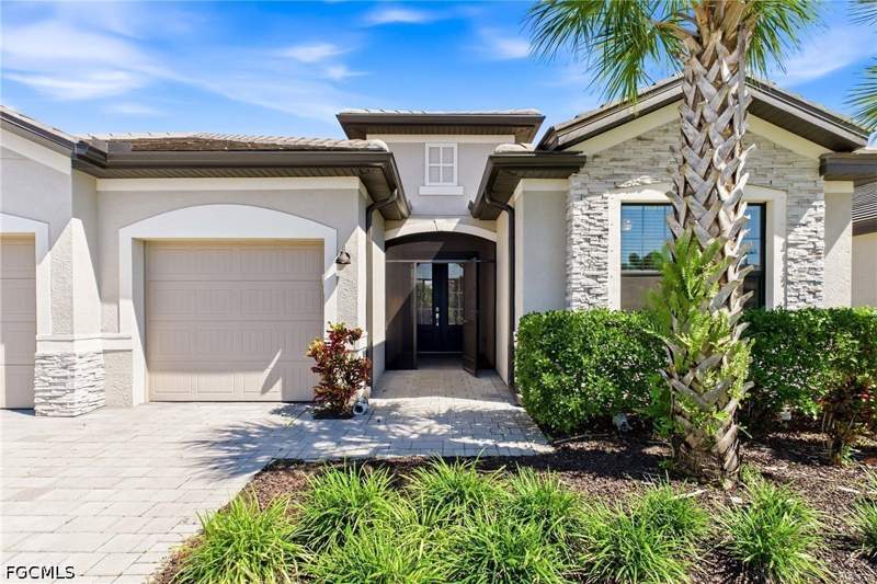 3 bedroom SingleFamilyResidence at 11375 Canopy Loop, Timber Creek, Fort Myers — photo 4