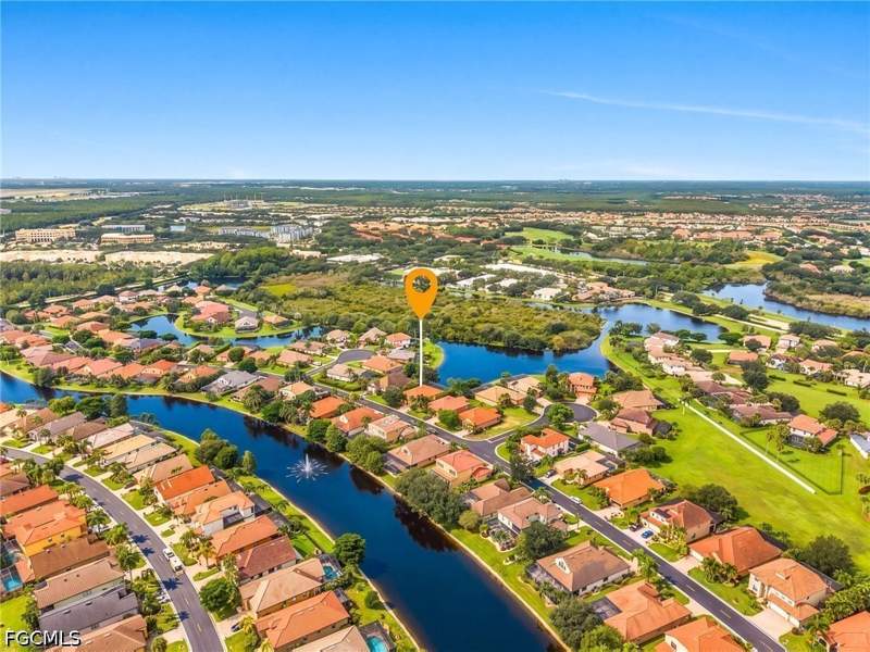 4 bedroom SingleFamilyResidence at 12424 Country Day Cir, Daniels Preserve, Fort Myers — photo 2