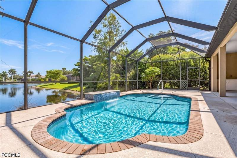 4 bedroom SingleFamilyResidence at 12424 Country Day Cir, Daniels Preserve, Fort Myers — photo 3