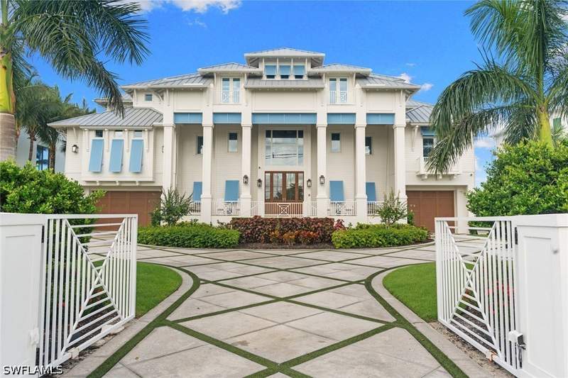 5 bedroom SingleFamilyResidence at 27566 Hickory Blvd, Bonita Beach, Bonita Springs — photo 2