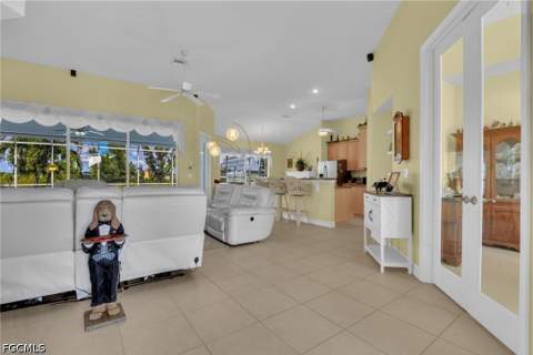 2607 NW 25th St, Cape Coral FL - photo 11 of 37