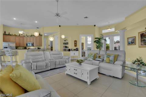 2607 NW 25th St, Cape Coral FL - photo 12 of 37