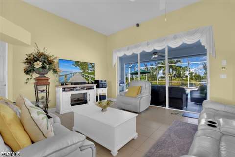 2607 NW 25th St, Cape Coral FL - photo 8 of 37