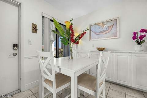 1250 Tennisplace Ct E33, Sanibel FL - photo 19 of 38