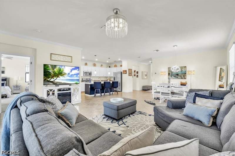 4 bedroom SingleFamilyResidence at 11914 Silver Cobblestone Way, Arborwood Preserve, Fort Myers — photo 5