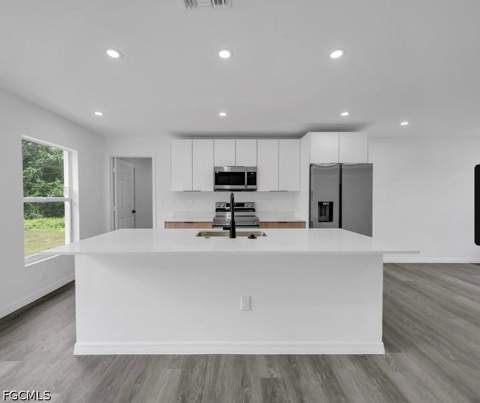 382 McArthur Blvd, Lehigh Acres FL - photo 6 of 25