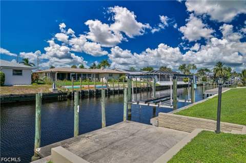4547 W Coral Cir, North Fort Myers FL - photo 19 of 40