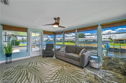 4547 W Coral Cir, North Fort Myers FL - photo 8 of 40