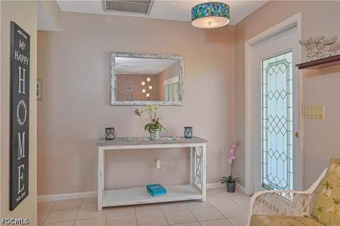2202 SE 13th St, Cape Coral FL - photo 10 of 37