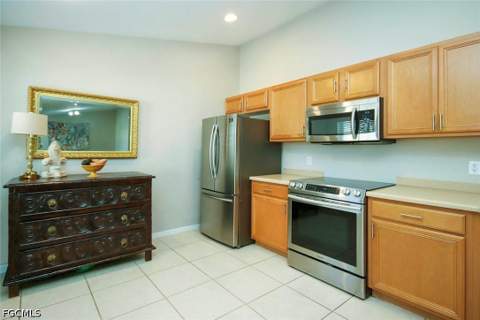 11620 Navarro Way 2404, Fort Myers FL - photo 11 of 32