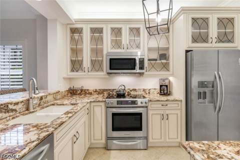 401 Bayfront Pl 3301, Naples FL - photo 10 of 30