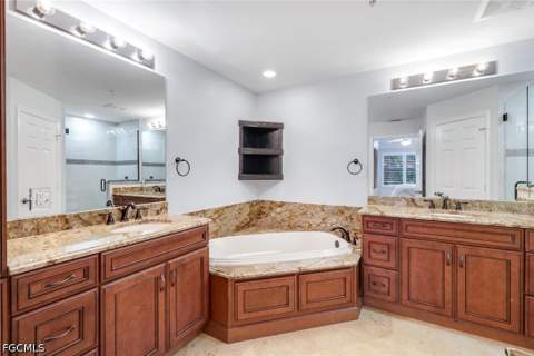 401 Bayfront Pl 3301, Naples FL - photo 19 of 30