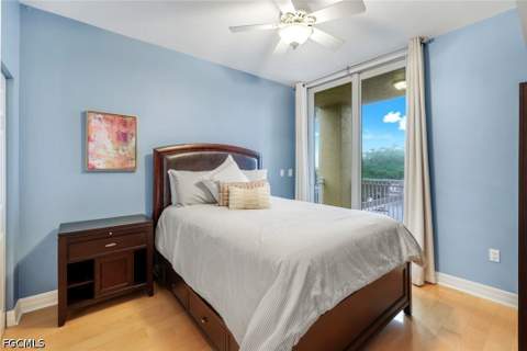 401 Bayfront Pl 3301, Naples FL - photo 23 of 30