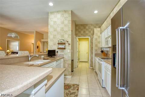 10280 Sago Palm Way, Fort Myers FL - photo 12 of 28