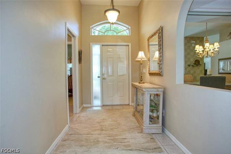2 bedroom Attached at 10280 Sago Palm Way, Lakemont, Fort Myers — photo 4