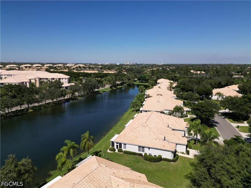 2 bedroom Attached at 8970 Bristol Bend, Sommerset Villas, Fort Myers — photo 3